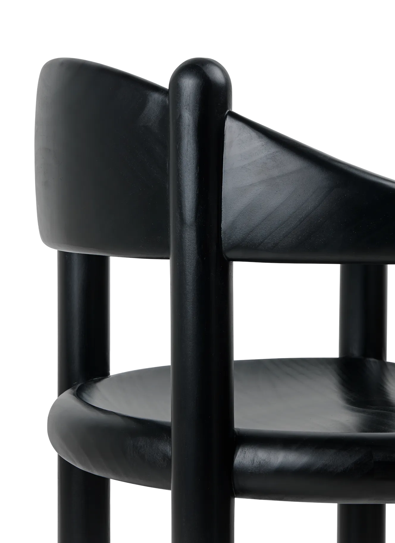 ダイニングチェア Daumiller Dining ArmChair GUBI Black Daumiller Dining Armchair – Danish Design Store